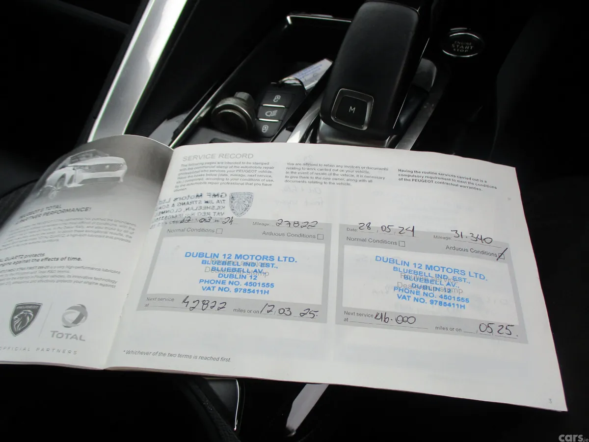 Peugeot 3008 MPV, Diesel, 2023, White