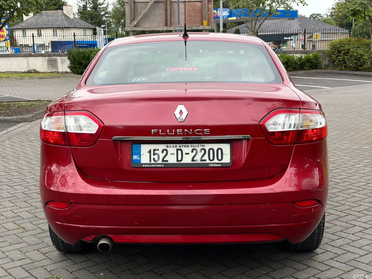 Renault Fluence Saloon, Diesel, 2015, Red