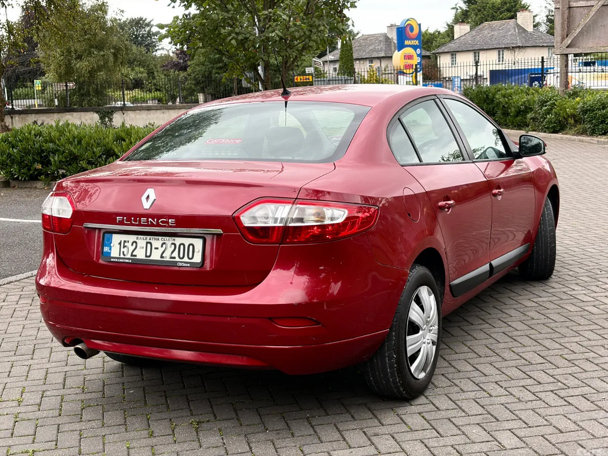 Renault Fluence Saloon, Diesel, 2015, Red