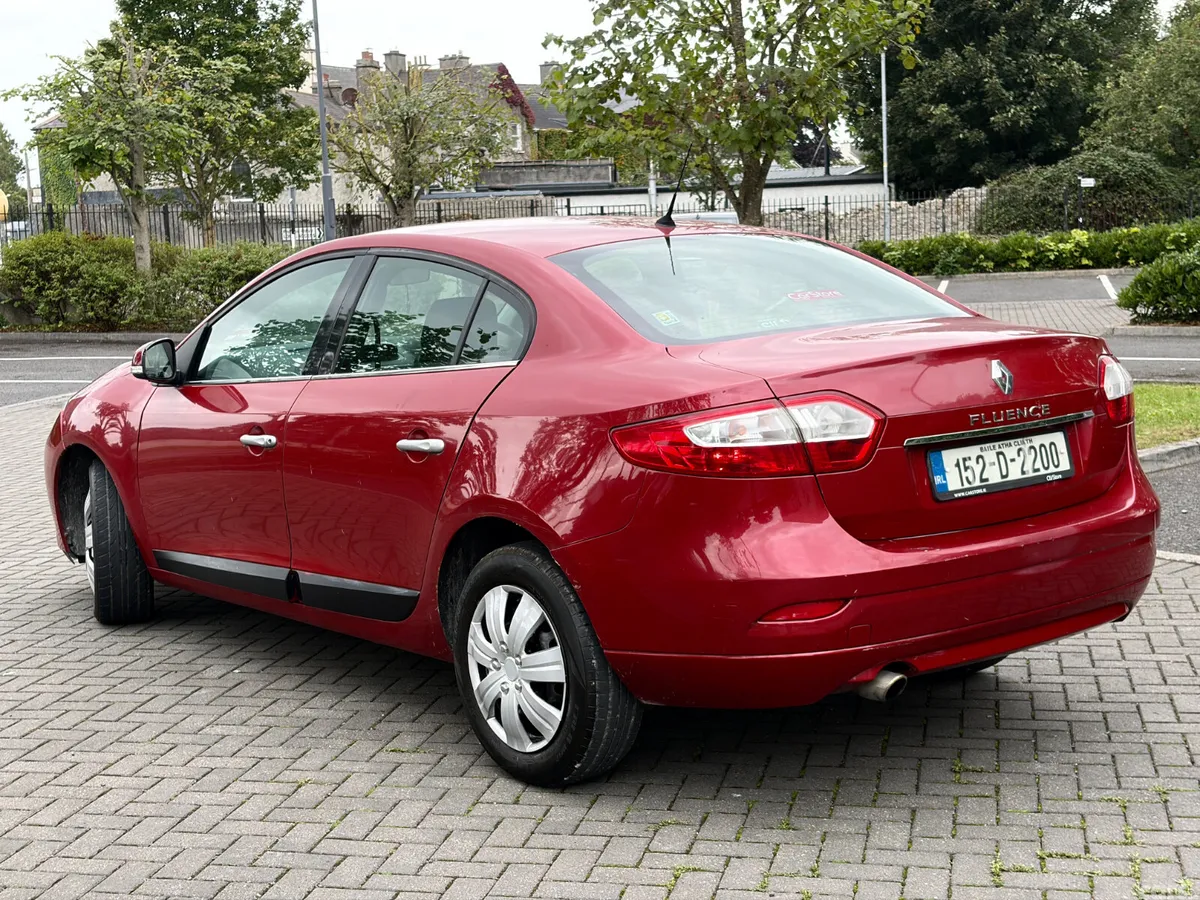 Renault Fluence Saloon, Diesel, 2015, Red