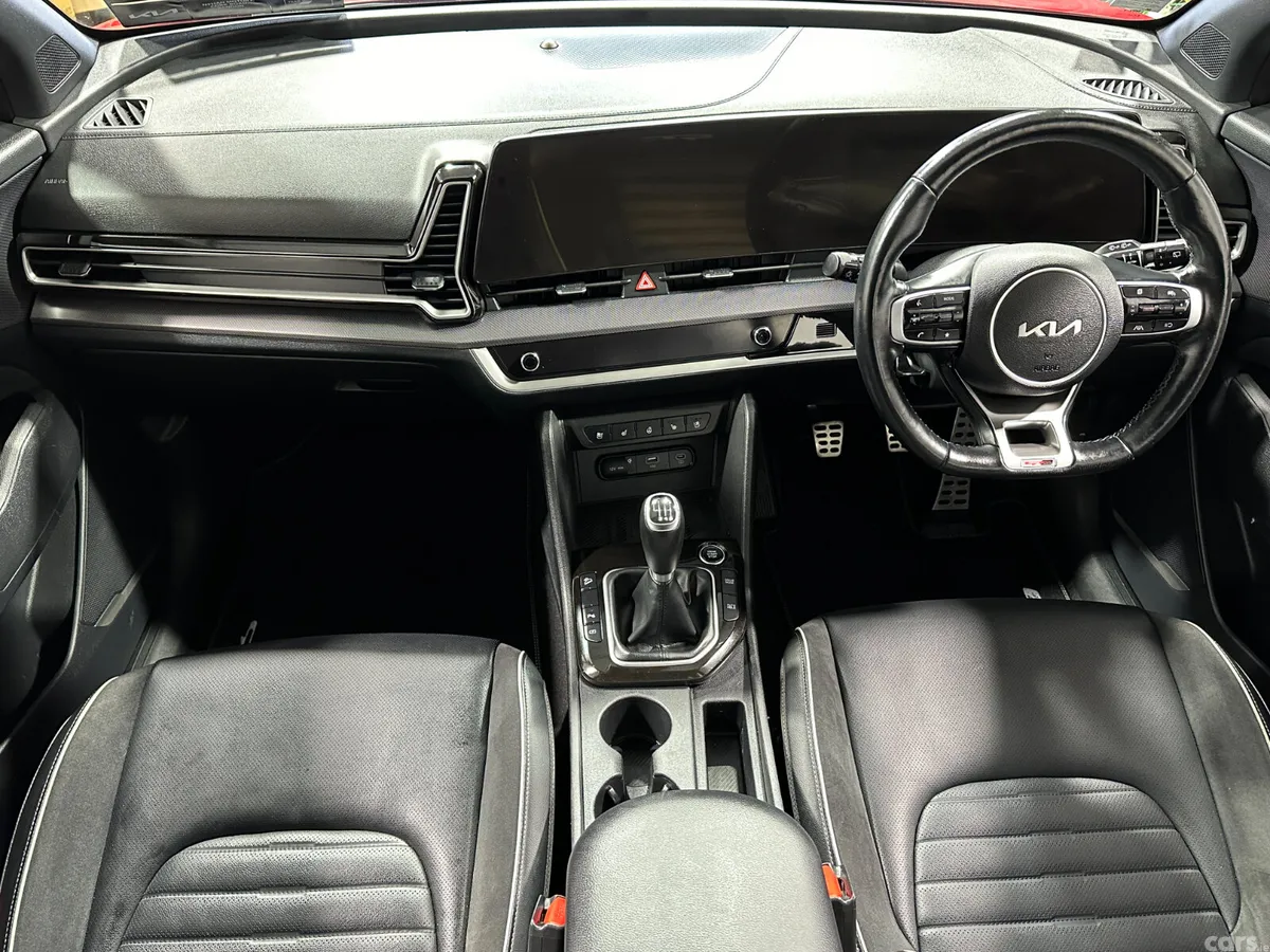 Kia Sportage SUV, Diesel, 2022, Red