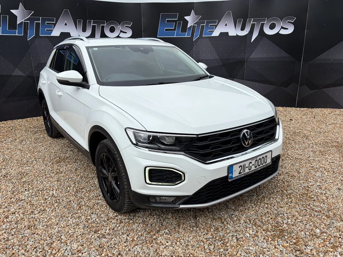 Volkswagen T-Roc Hatchback, Diesel, 2021, White