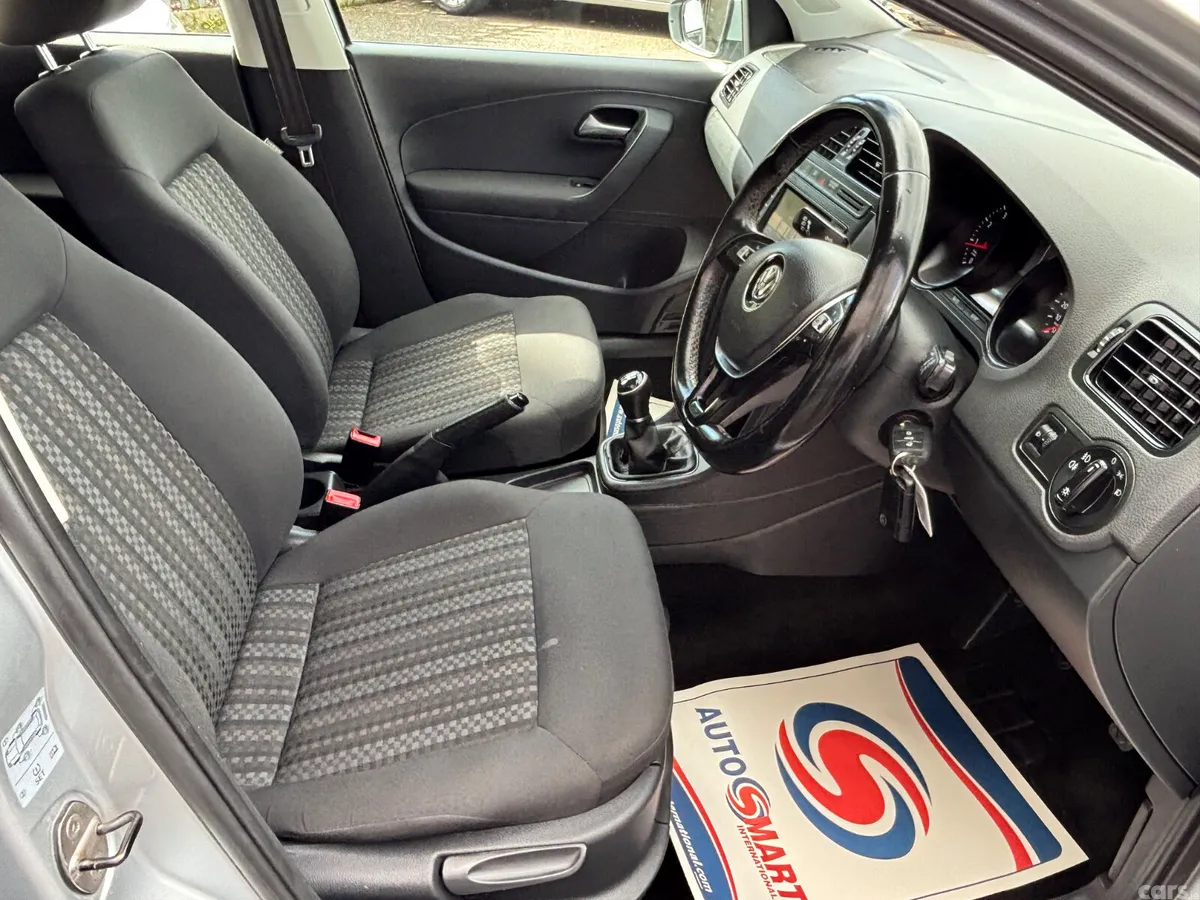 Volkswagen Polo Hatchback, Petrol, 2017, Silver