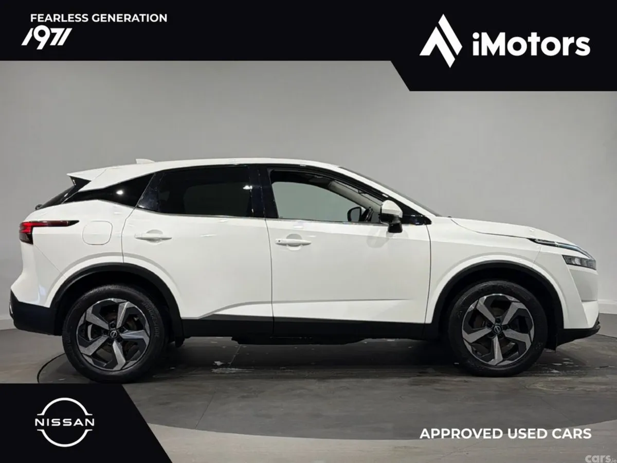 Nissan Qashqai SUV, Petrol, 2023, White