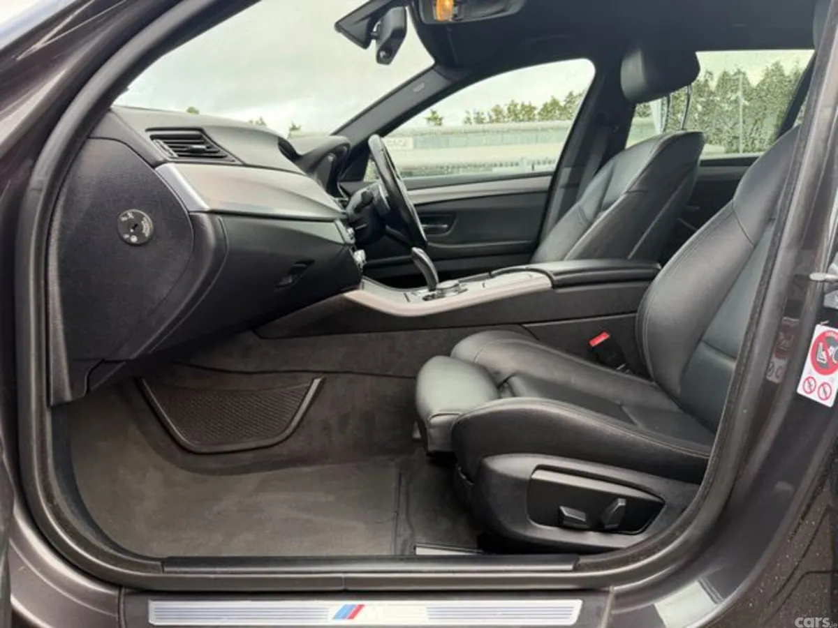 BMW 5-Series Estate, Diesel, 2015, Grey