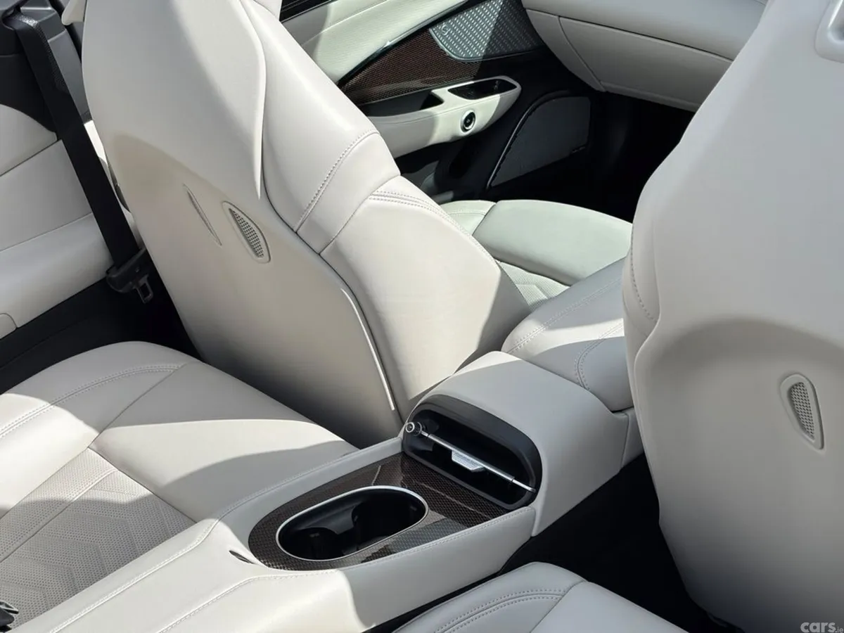 Maserati Other Convertible, Electric, 2024, Grey