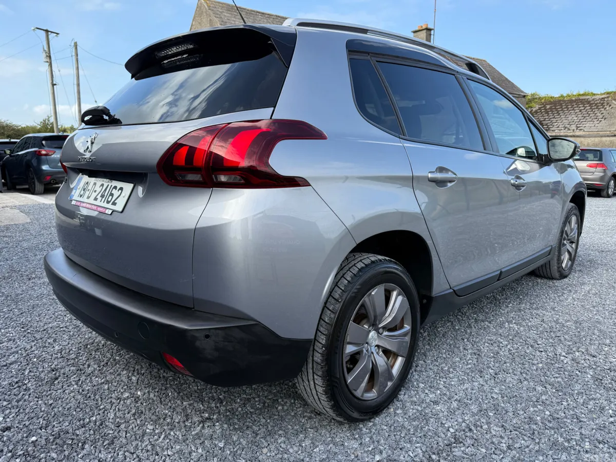 Peugeot 2008 Estate, Petrol, 2019, Grey