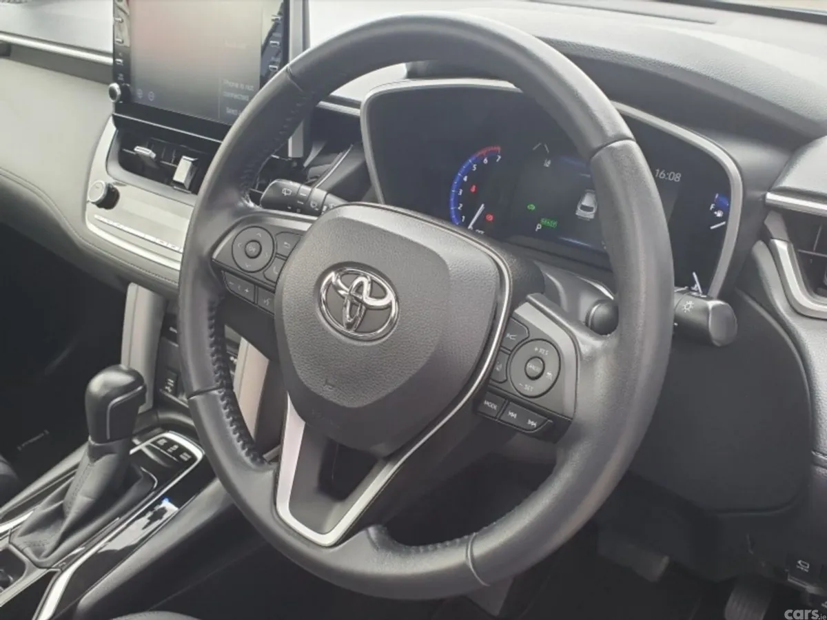 Toyota Corolla Cross SUV, Petrol Hybrid, 2022, Blue