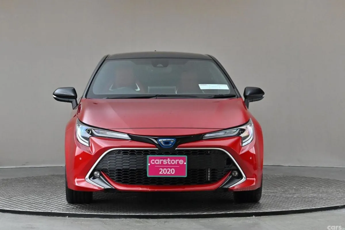 Toyota Corolla Hatchback, Petrol Hybrid, 2020, Red