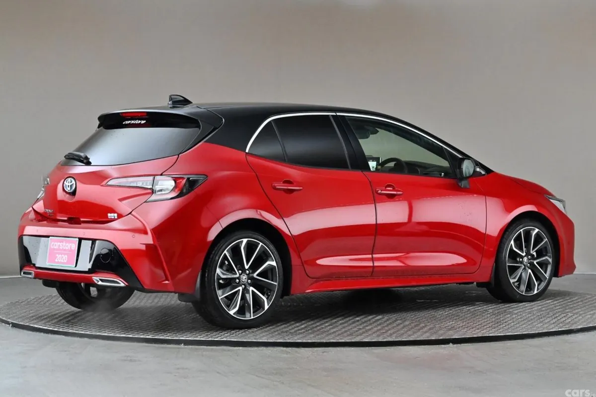 Toyota Corolla Hatchback, Petrol Hybrid, 2020, Red