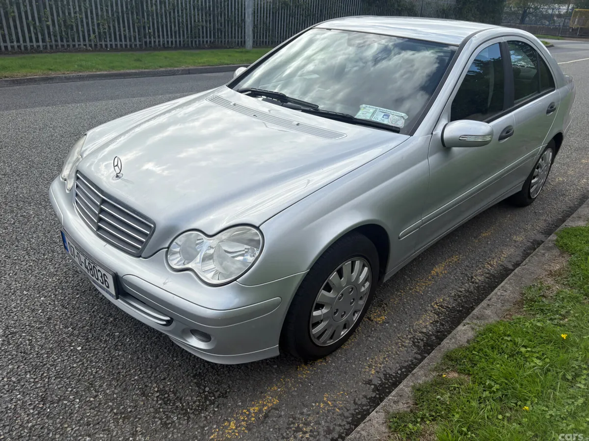 Mercedes-Benz C-Class Saloon, Petrol, 2007, Silver