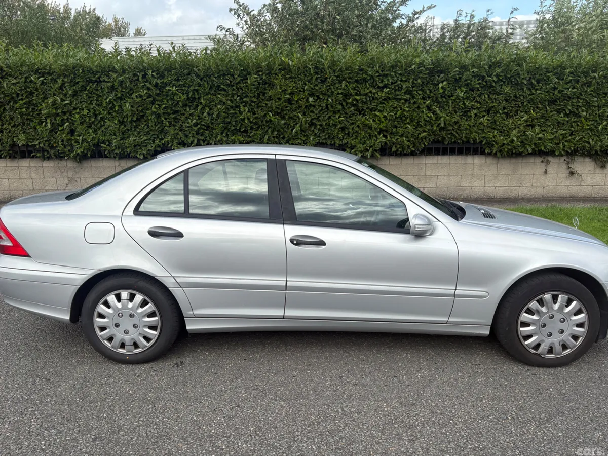 Mercedes-Benz C-Class Saloon, Petrol, 2007, Silver