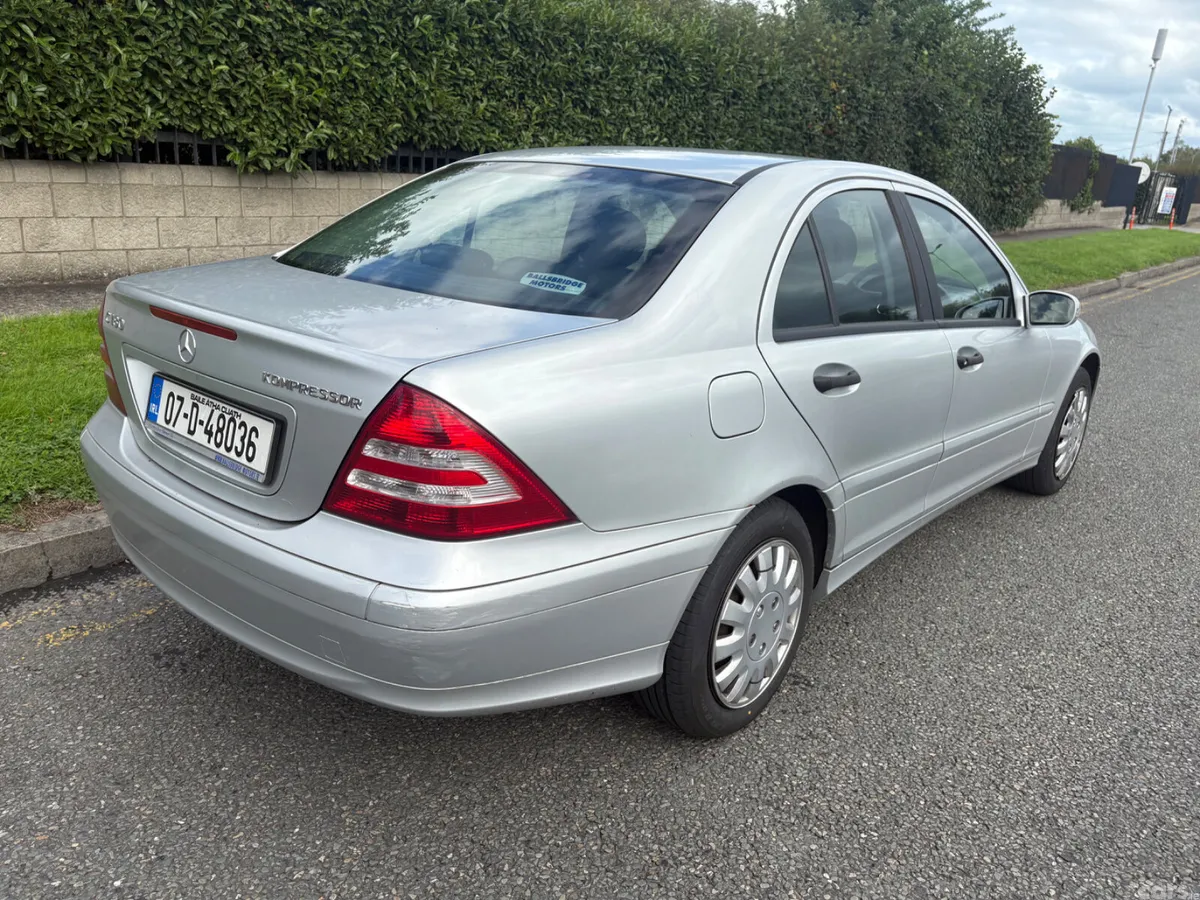 Mercedes-Benz C-Class Saloon, Petrol, 2007, Silver