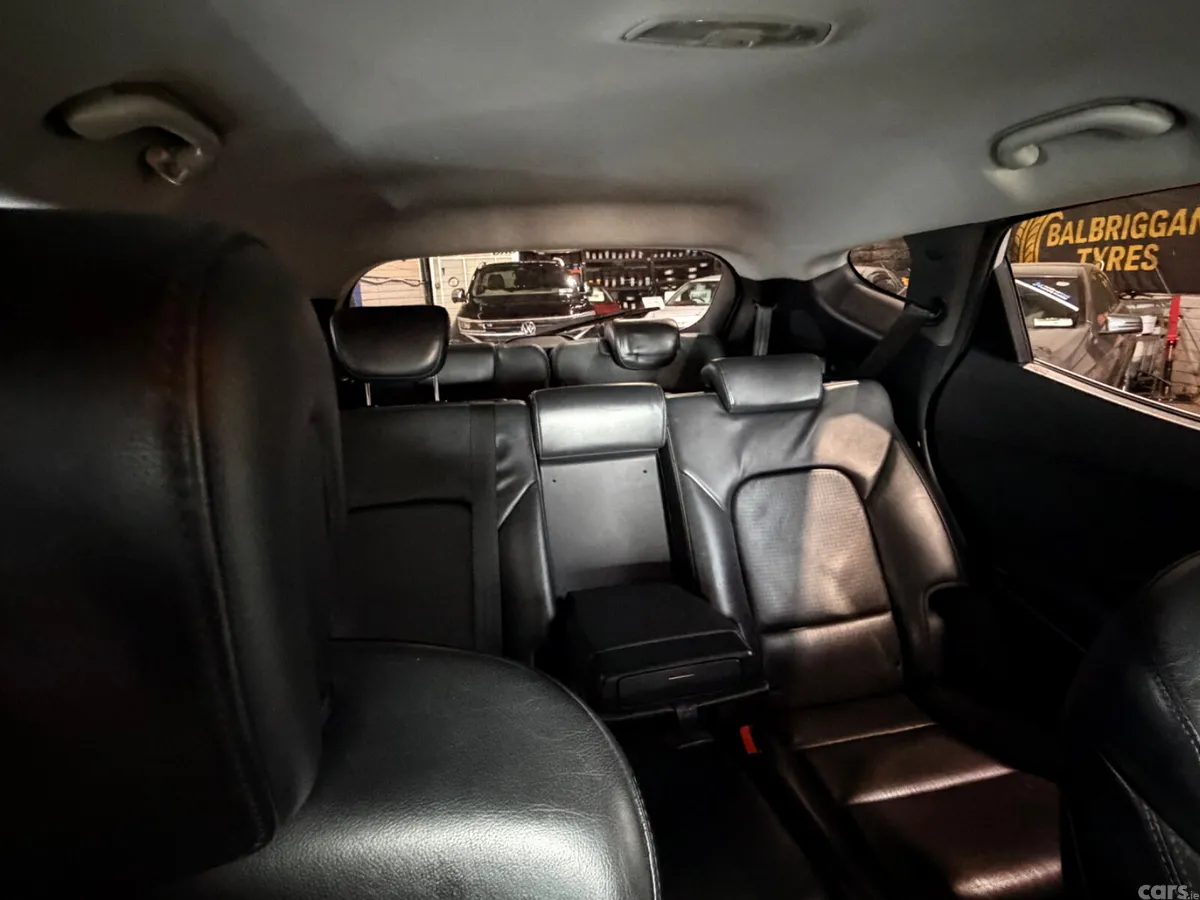 Hyundai Santa Fe SUV, Diesel, 2013, Silver