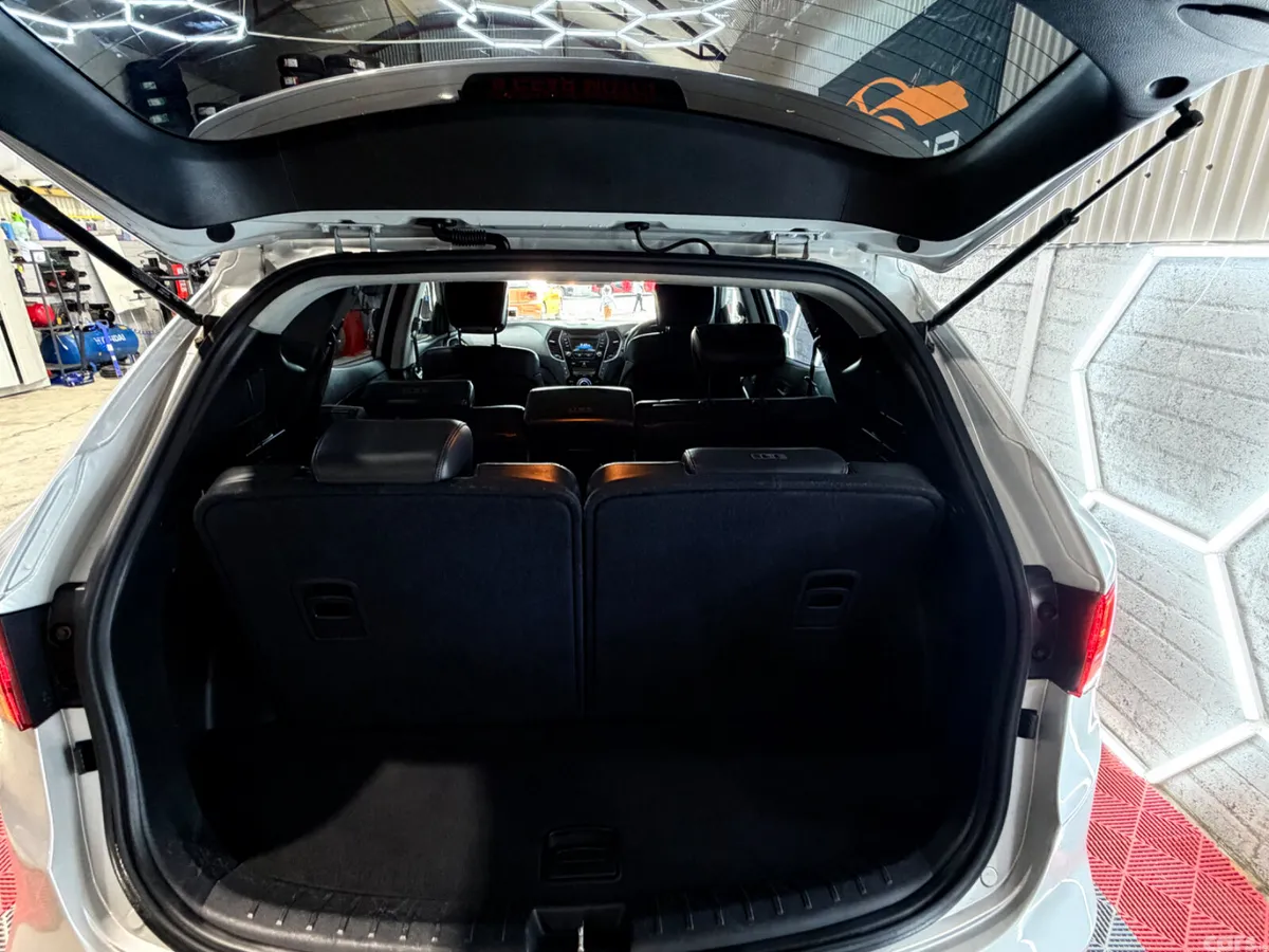 Hyundai Santa Fe SUV, Diesel, 2013, Silver