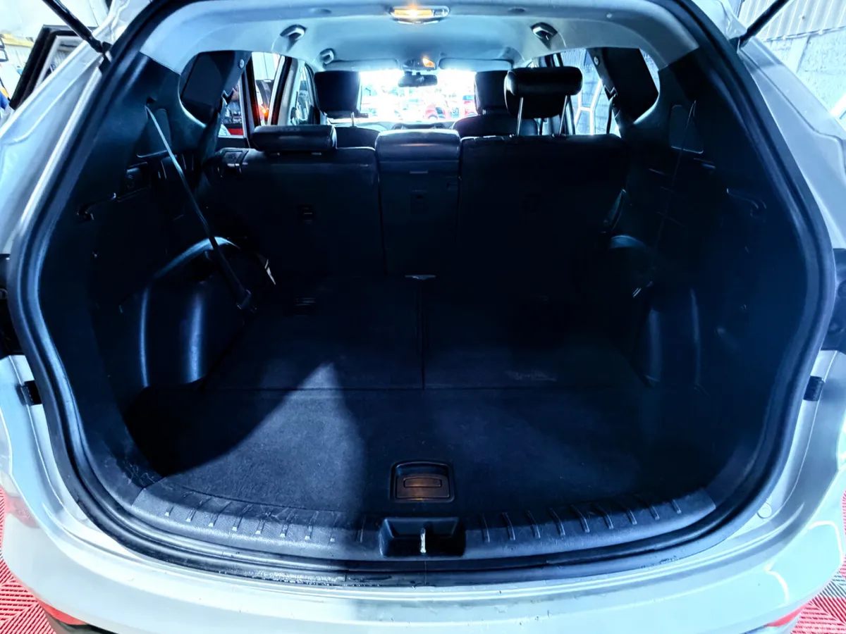 Hyundai Santa Fe SUV, Diesel, 2013, Silver