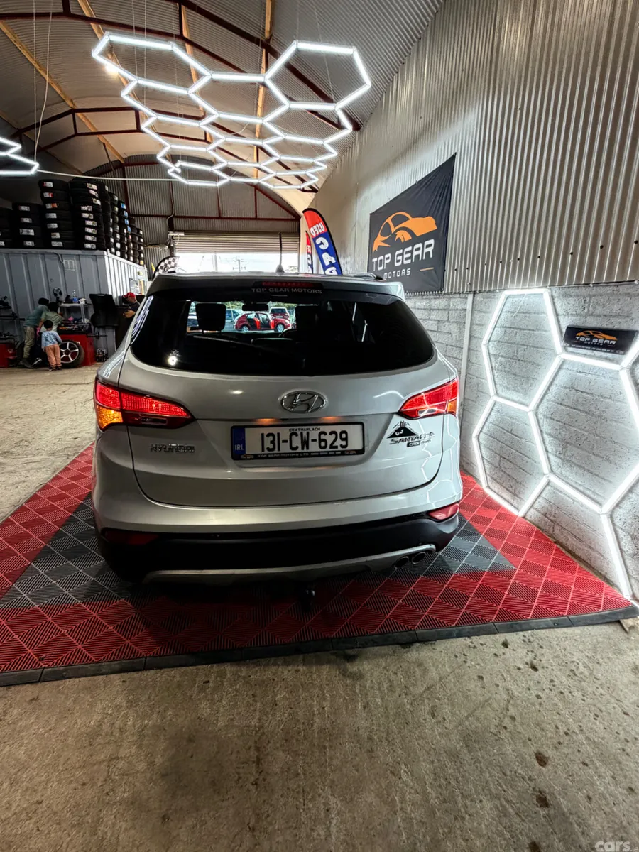 Hyundai Santa Fe SUV, Diesel, 2013, Silver