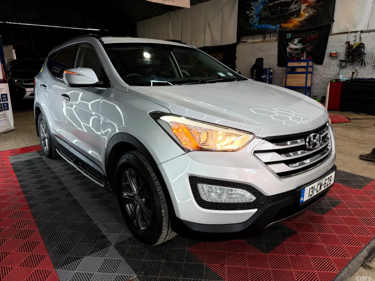 Hyundai Santa Fe SUV, Diesel, 2013, Silver