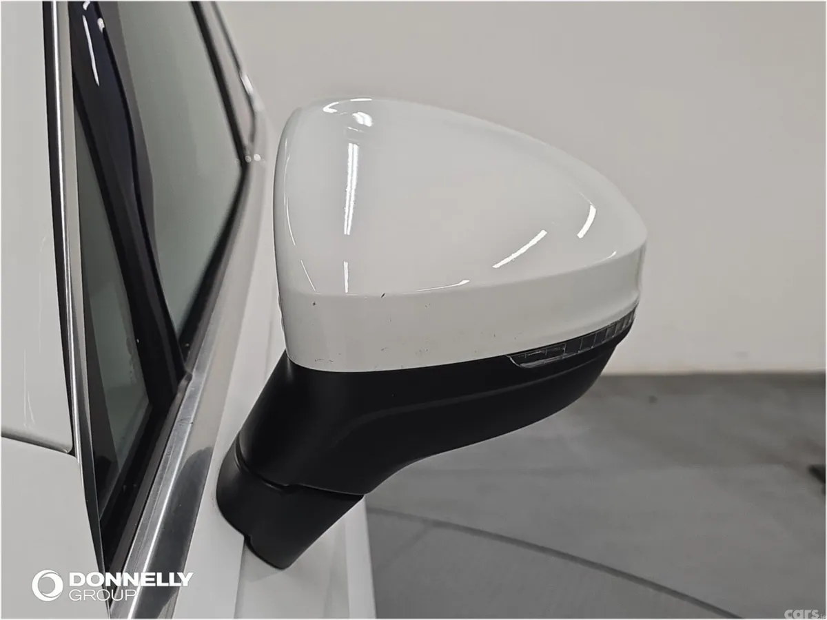 Volkswagen Tiguan Estate, Petrol, 2023, White