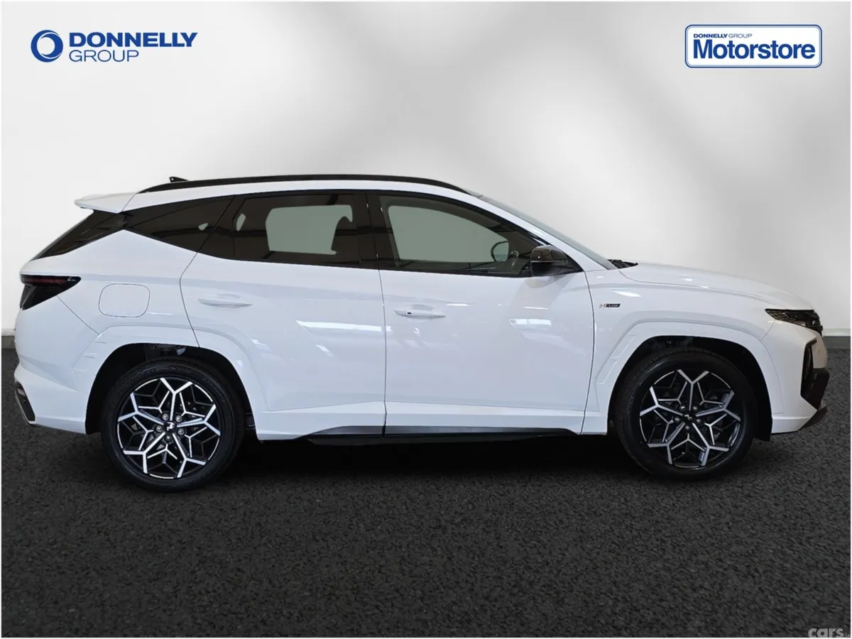 Hyundai Tucson SUV, Petrol Hybrid, 2024, White