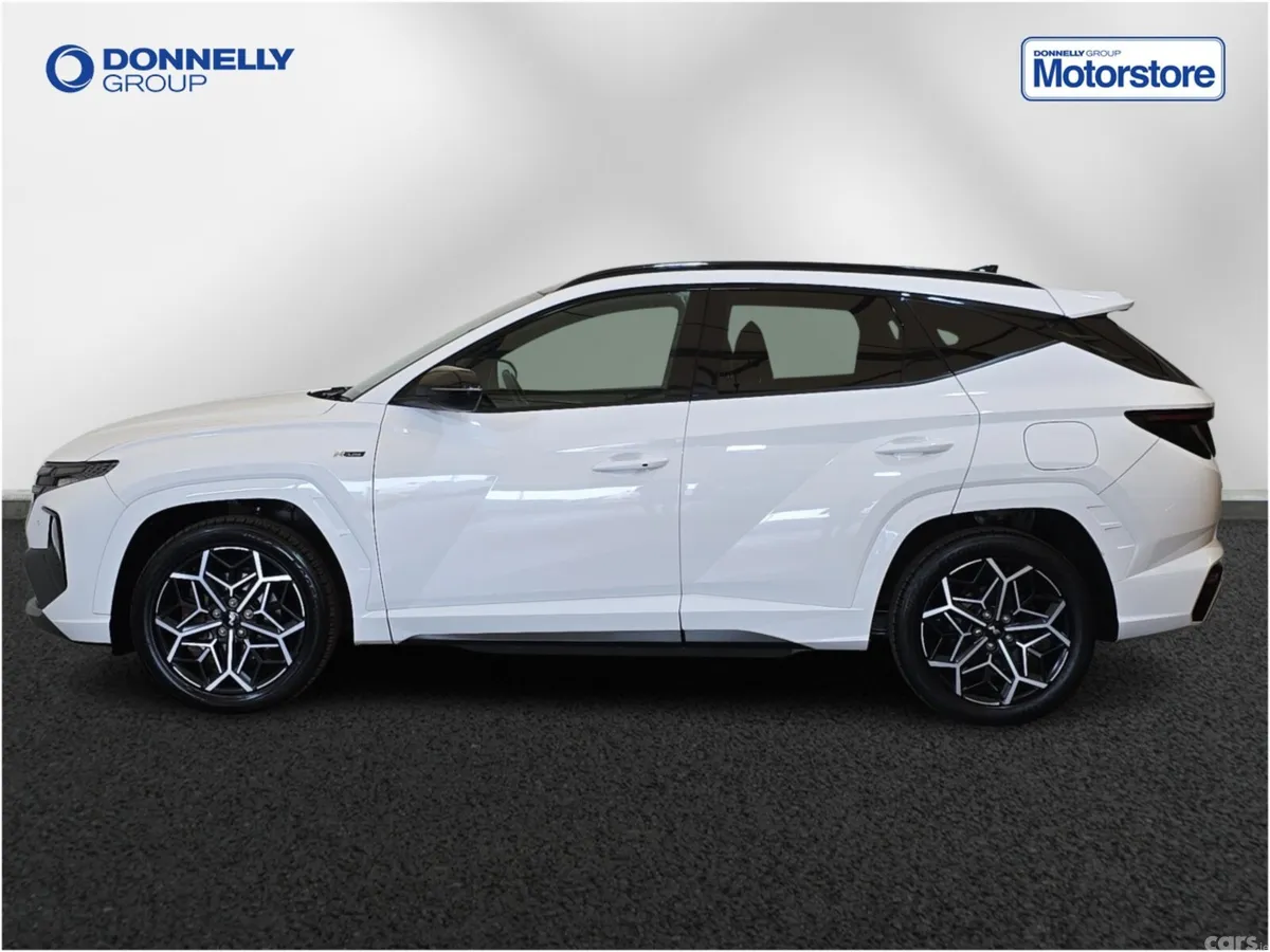Hyundai Tucson SUV, Petrol Hybrid, 2024, White
