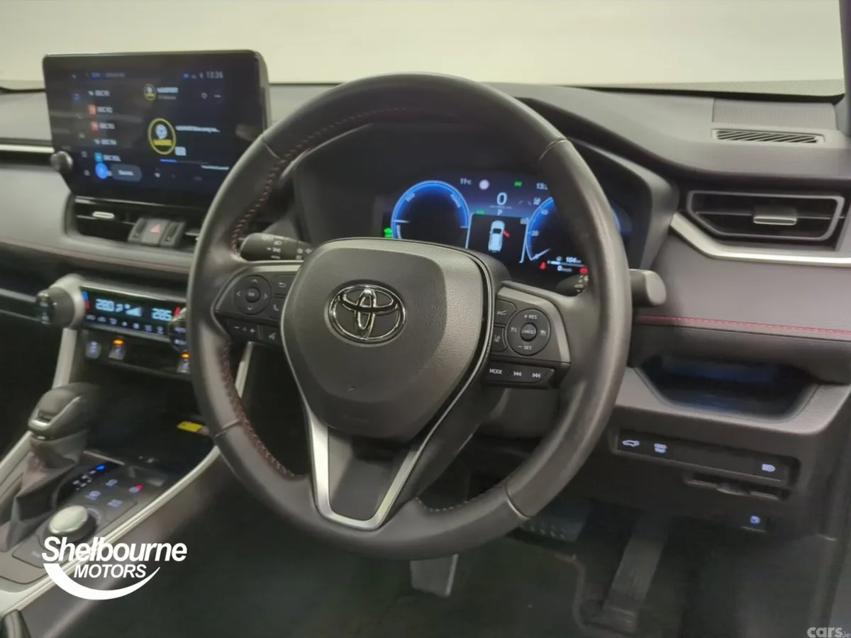 Toyota RAV4 SUV, Petrol Hybrid, 2023, Grey