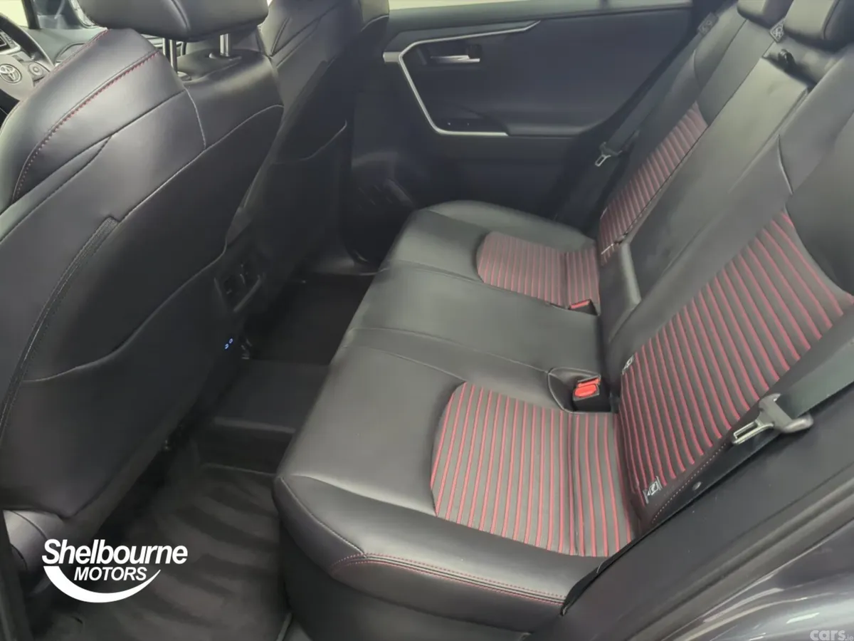 Toyota RAV4 SUV, Petrol Hybrid, 2023, Grey