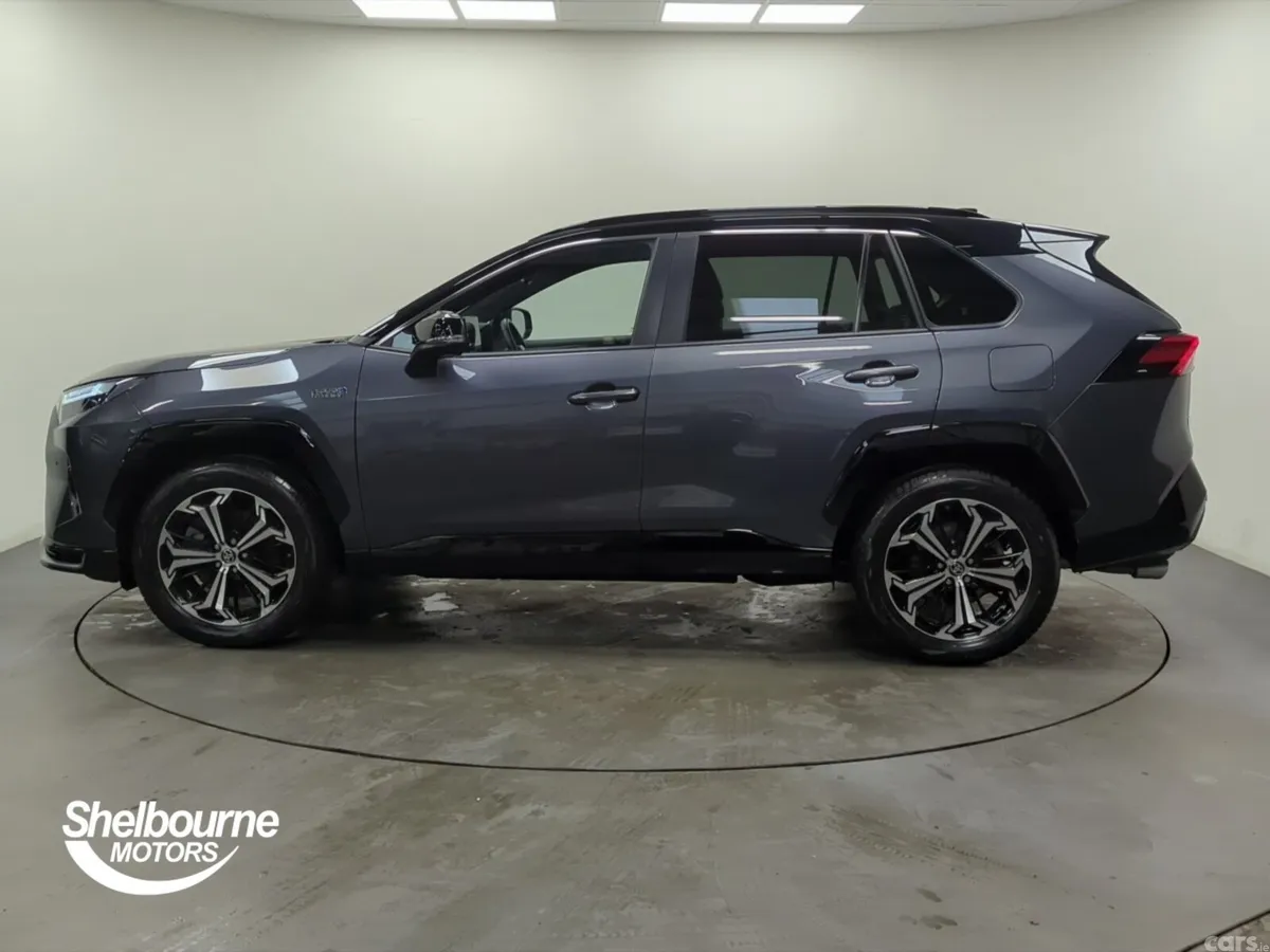 Toyota RAV4 SUV, Petrol Hybrid, 2023, Grey