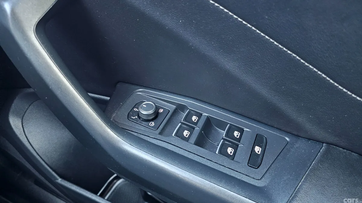 Volkswagen T-Roc SUV, Petrol, 2022, Grey