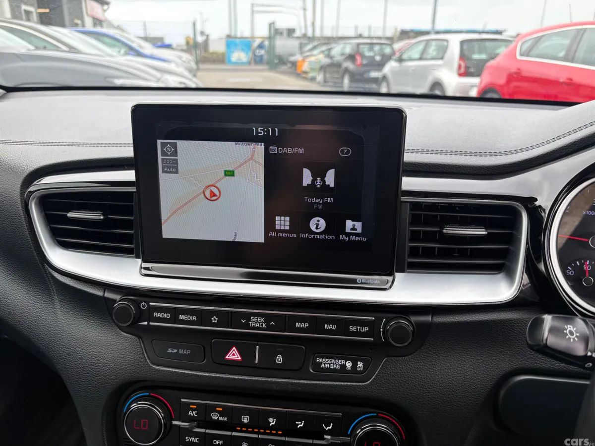 Kia Ceed Hatchback, Diesel, 2018, Blue