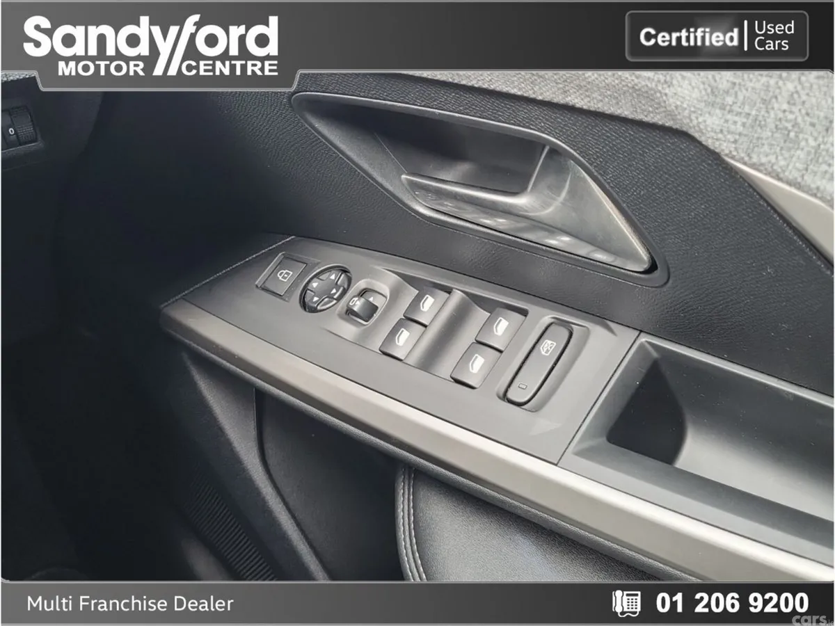 Peugeot 5008 SUV, Petrol, 2026, Blue