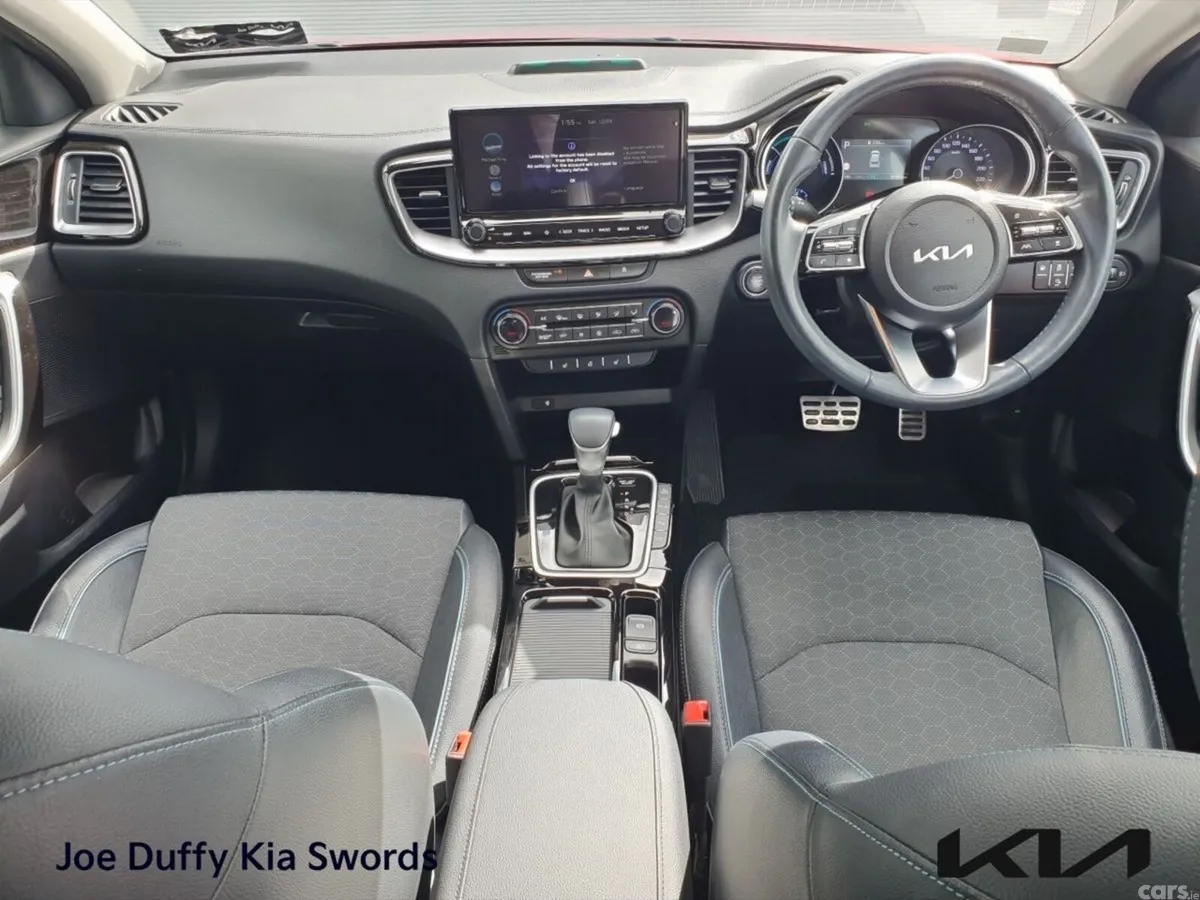 Kia XCeed Hatchback, Petrol Plug-in Hybrid, 2023, Red