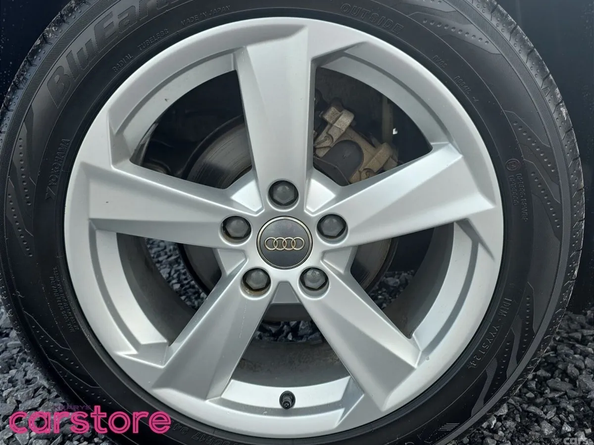 Audi Q2 Hatchback, Petrol, 2018, White