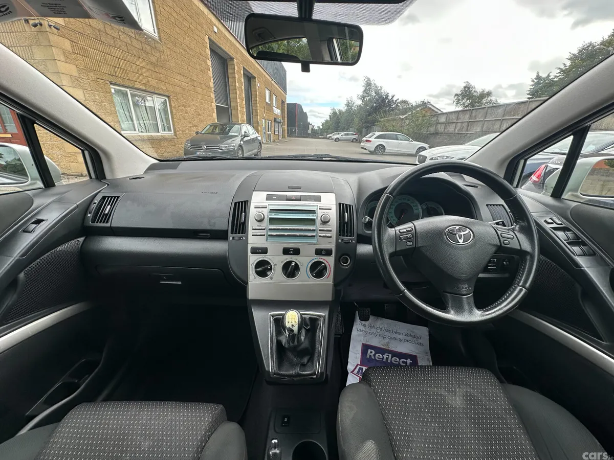 Toyota Corolla SUV, Petrol, 2008, Silver