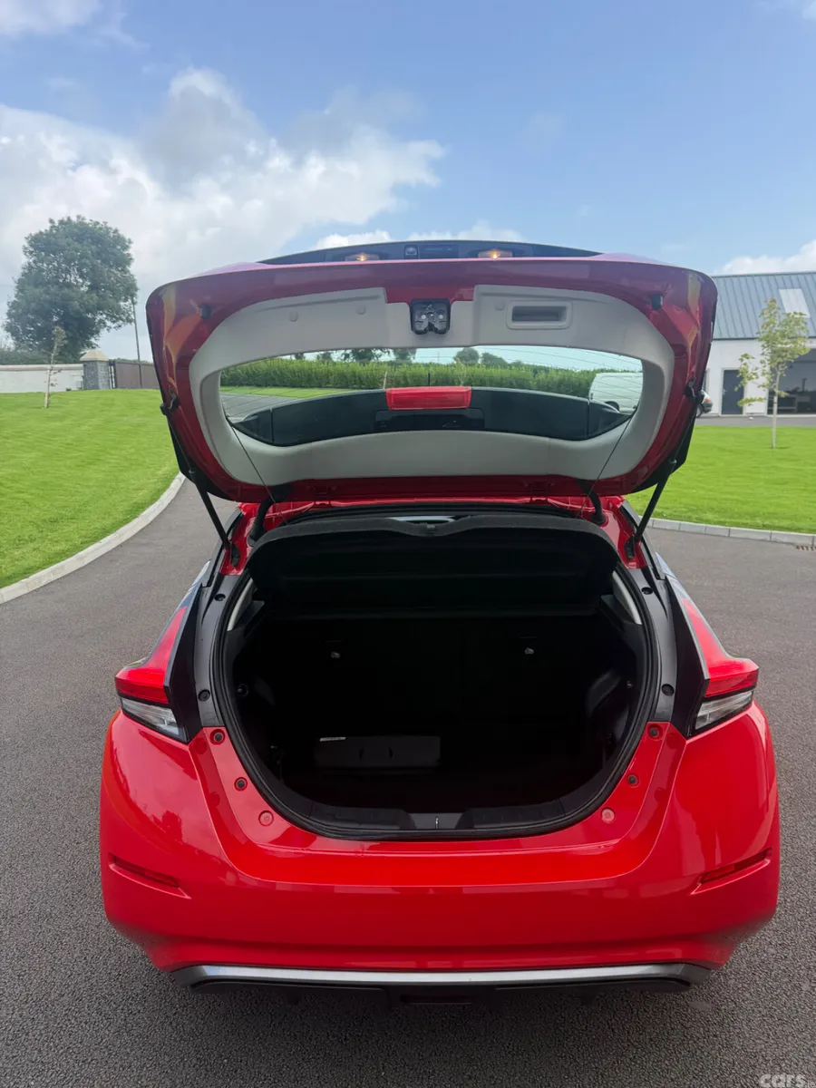 Nissan Leaf Hatchback, Electric, 2022, Red