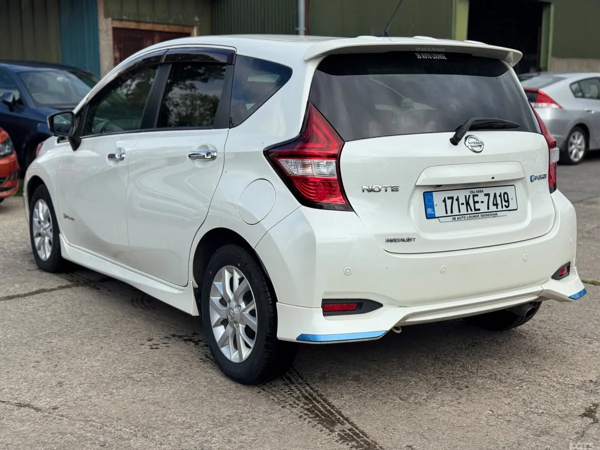 Nissan Note Hatchback, Petrol Hybrid, 2017, White