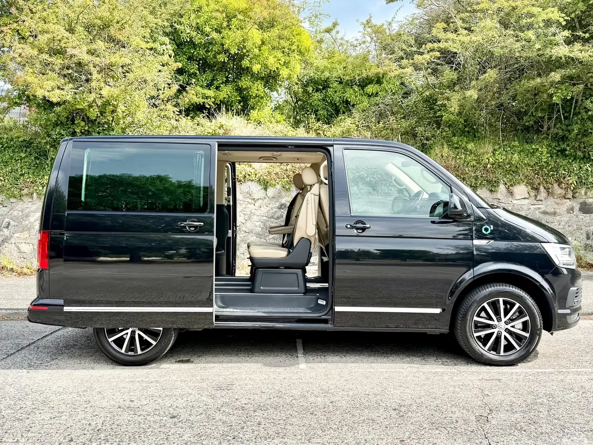 Volkswagen Caravelle MPV, Diesel, 2019, Black