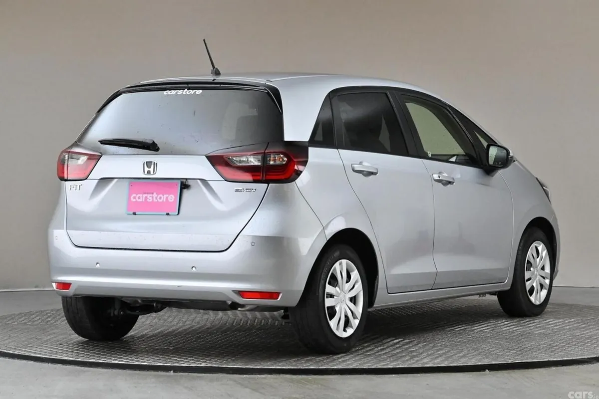Honda Fit Hatchback, Petrol Hybrid, 2023, Silver