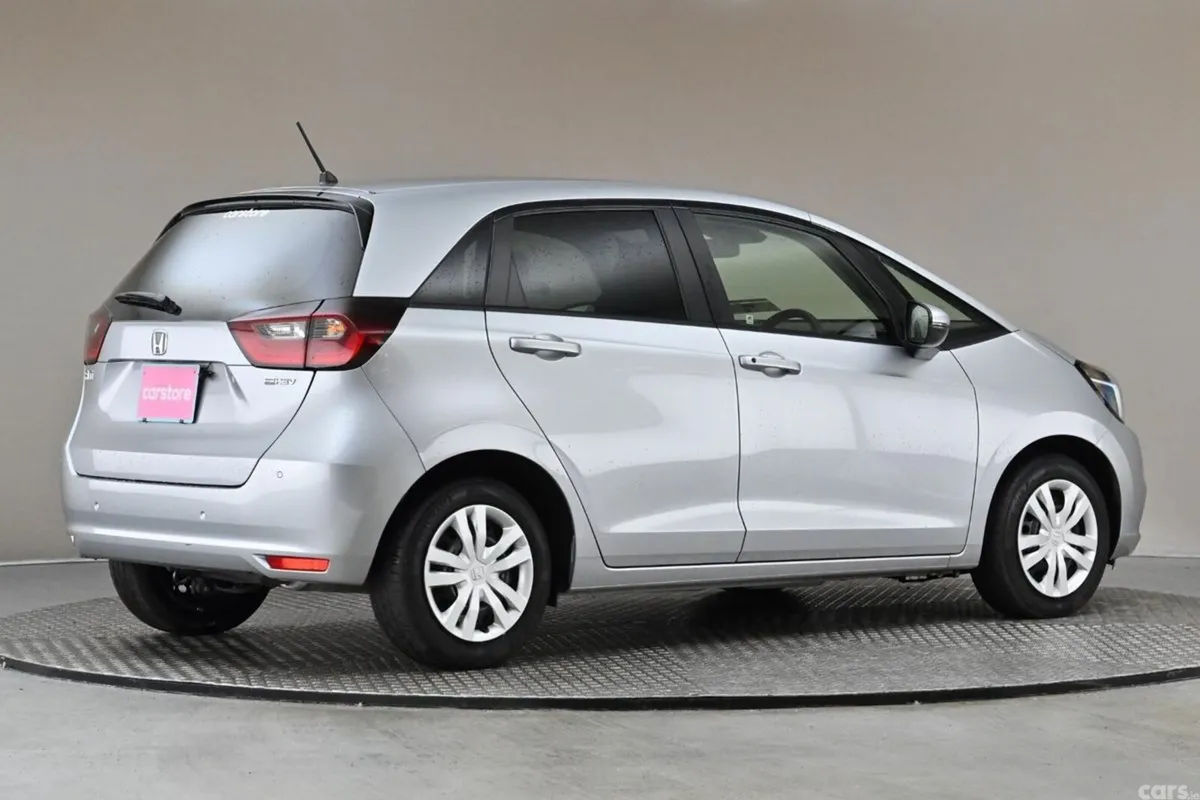 Honda Fit Hatchback, Petrol Hybrid, 2023, Silver