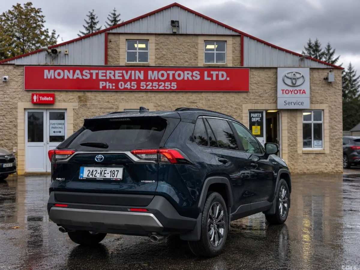 Toyota RAV4 SUV, Petrol Hybrid, 2024, Blue
