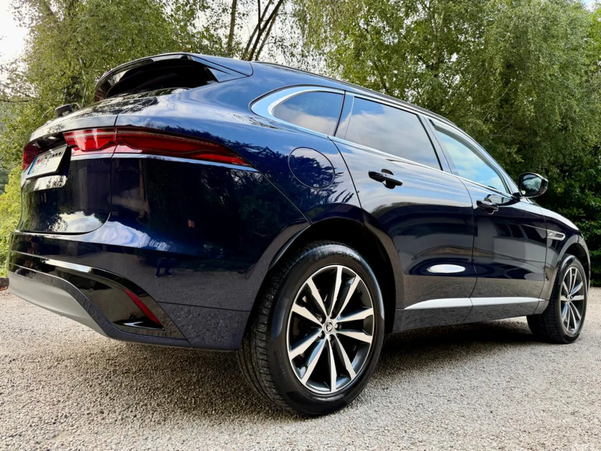 Jaguar F-Pace SUV, Petrol Plug-in Hybrid, 2024, Blue