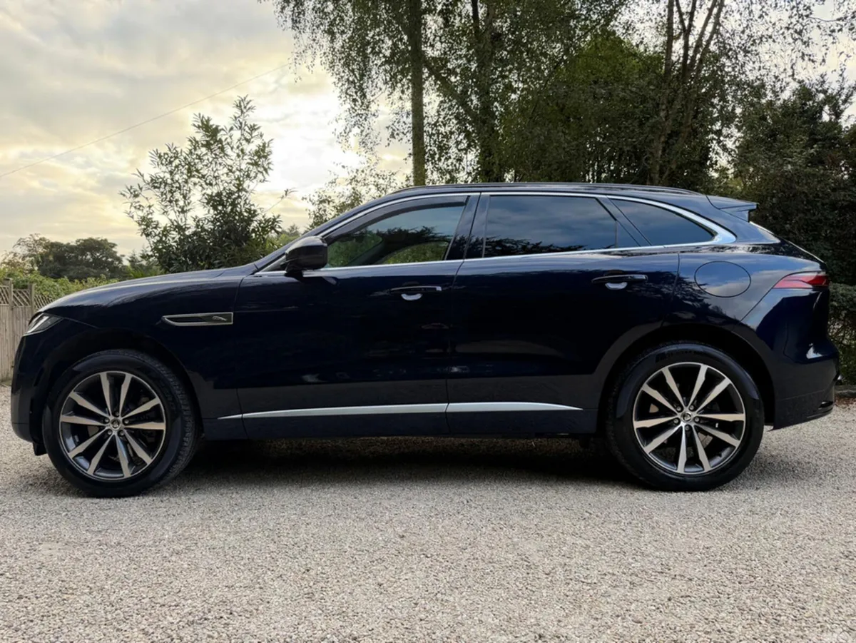 Jaguar F-Pace SUV, Petrol Plug-in Hybrid, 2024, Blue