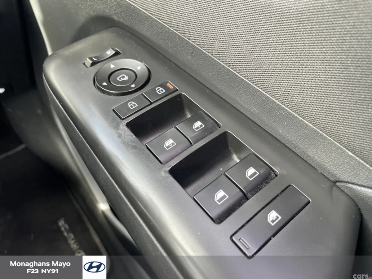 Hyundai KONA MPV, Petrol Hybrid, 2024, Grey
