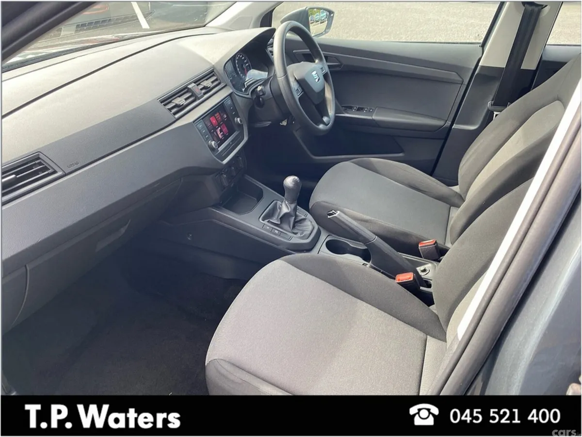 SEAT Arona Hatchback, Petrol, 2018, Grey