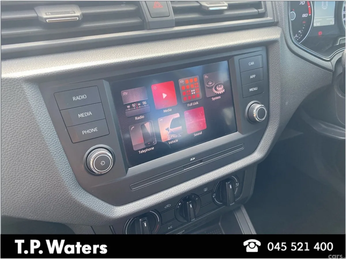 SEAT Arona Hatchback, Petrol, 2018, Grey