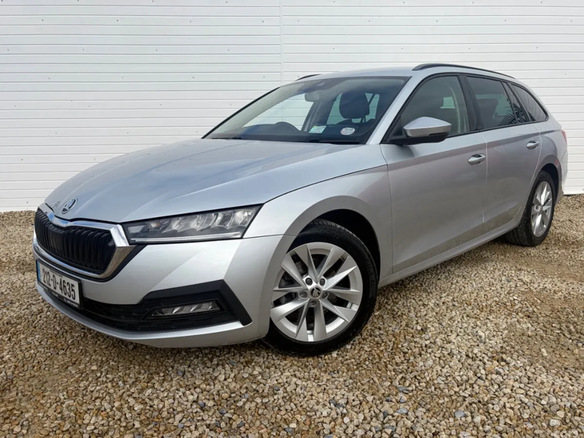 Skoda Octavia Estate, Diesel, 2021, Grey