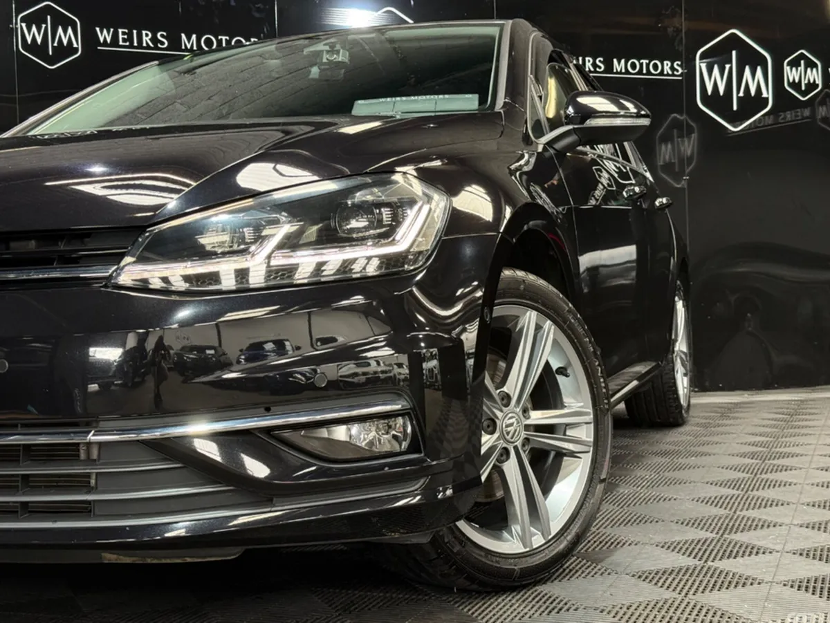 Volkswagen Golf Hatchback, Petrol, 2020, Black