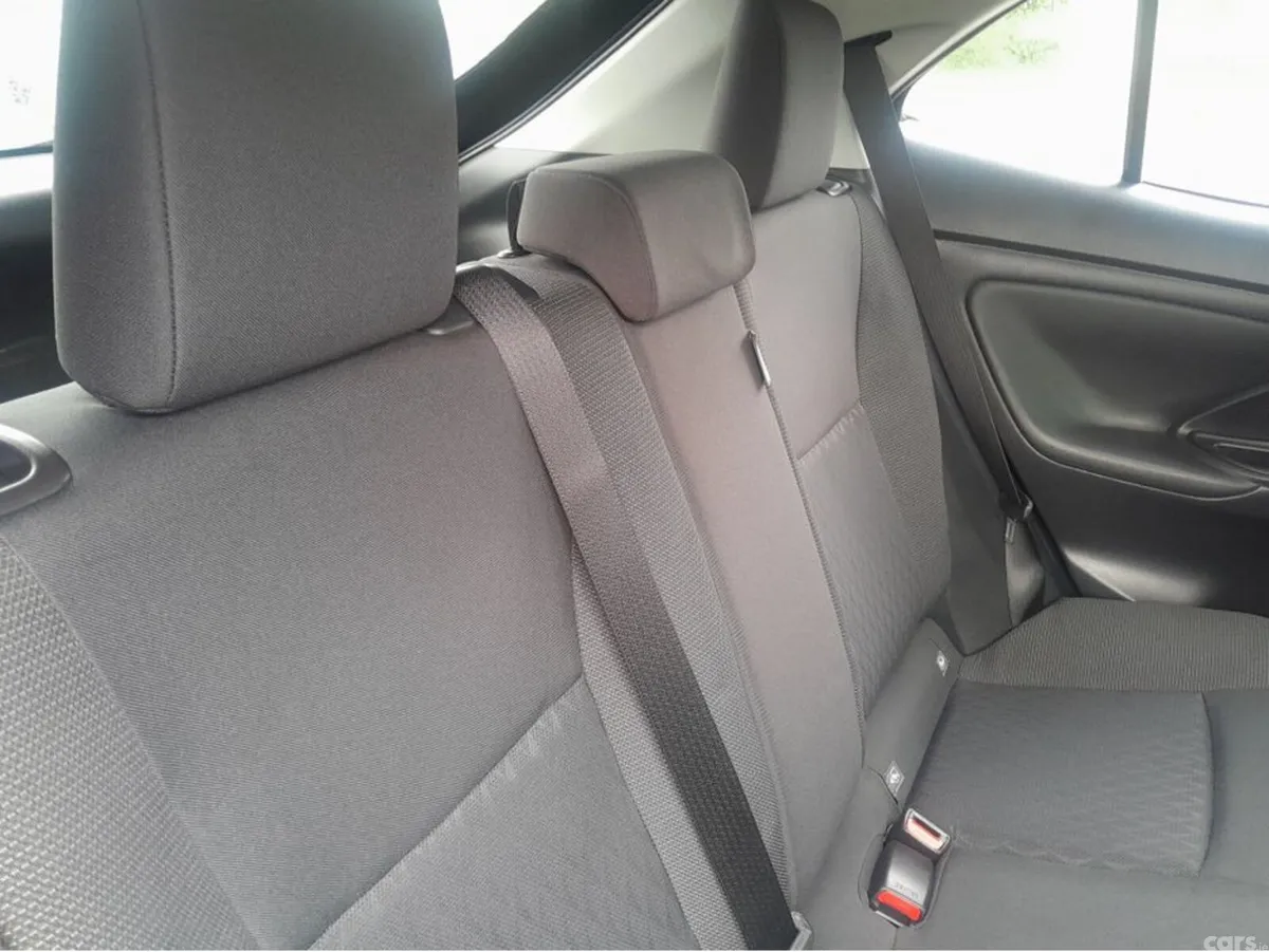 Toyota Yaris Cross SUV, Petrol Hybrid, 2023, Black