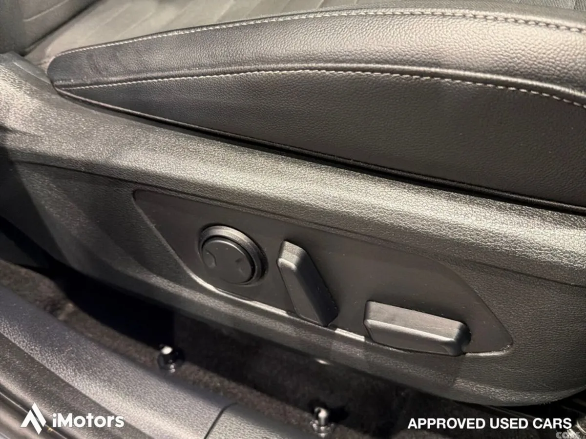 Kia Sportage SUV, Petrol Hybrid, 2023, Grey