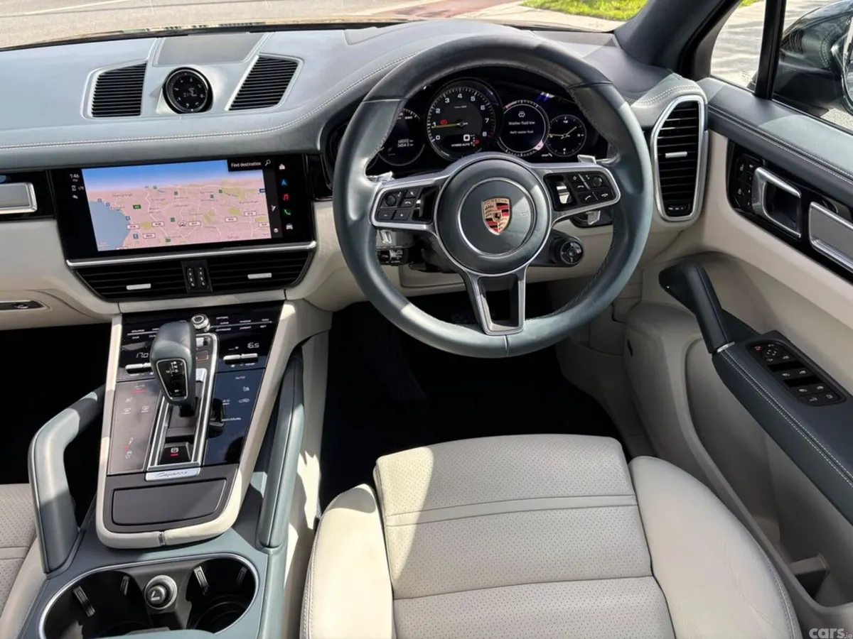 Porsche Cayenne SUV, Petrol Plug-in Hybrid, 2023, Black